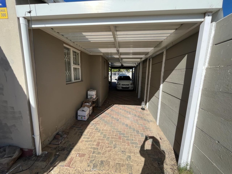 3 Bedroom Property for Sale in Highbury Western Cape